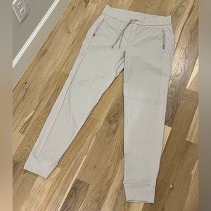 Woman’s Athleta joggers size 12